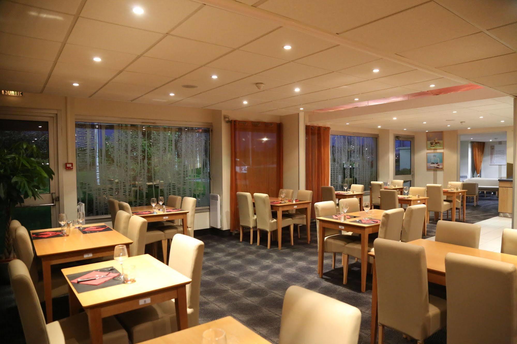 Hotel ibis Styles Orléans La Chapelle-Saint-Mesmin Esterno foto