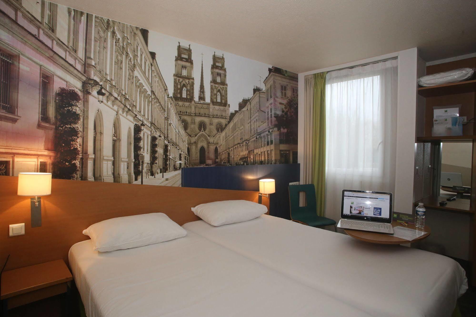 Hotel ibis Styles Orléans La Chapelle-Saint-Mesmin Esterno foto