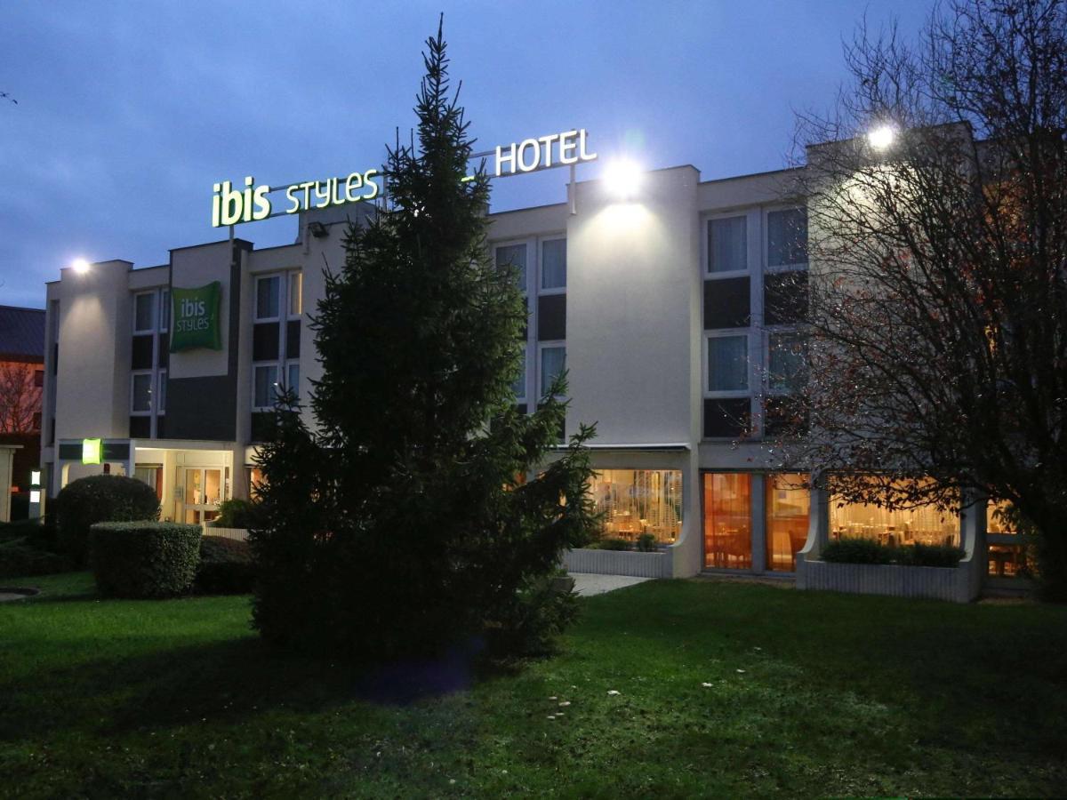 Hotel ibis Styles Orléans La Chapelle-Saint-Mesmin Esterno foto