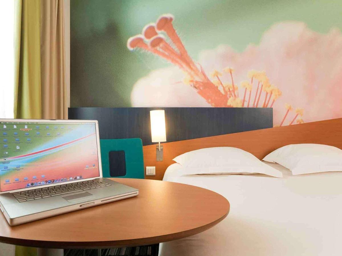 Hotel ibis Styles Orléans La Chapelle-Saint-Mesmin Esterno foto